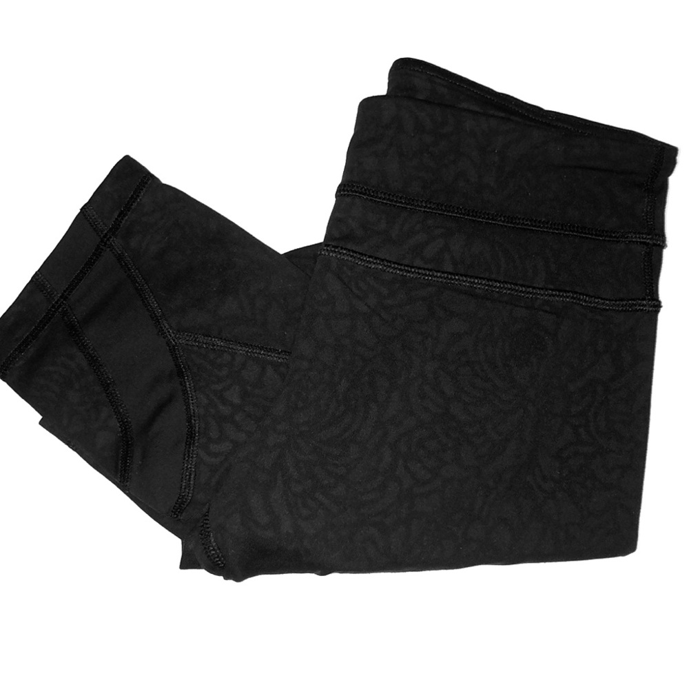 Lululemon Cropped Leggings